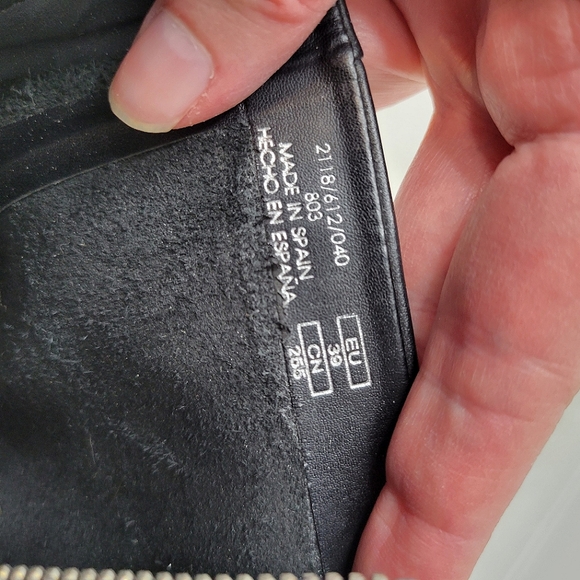 NWT Zara Men's Chelsea Boots Black Leather Made In Spain Size 39 US 6 - Picture 8 of 11